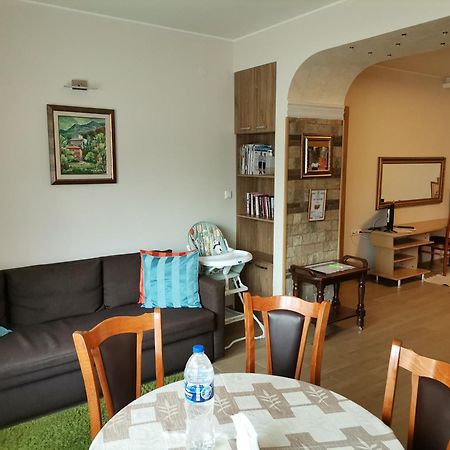 Guest Apartment Monarch Smoljan Exteriér fotografie