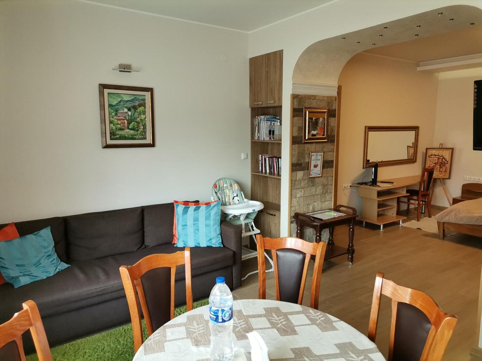 Guest Apartment Monarch Smoljan Exteriér fotografie